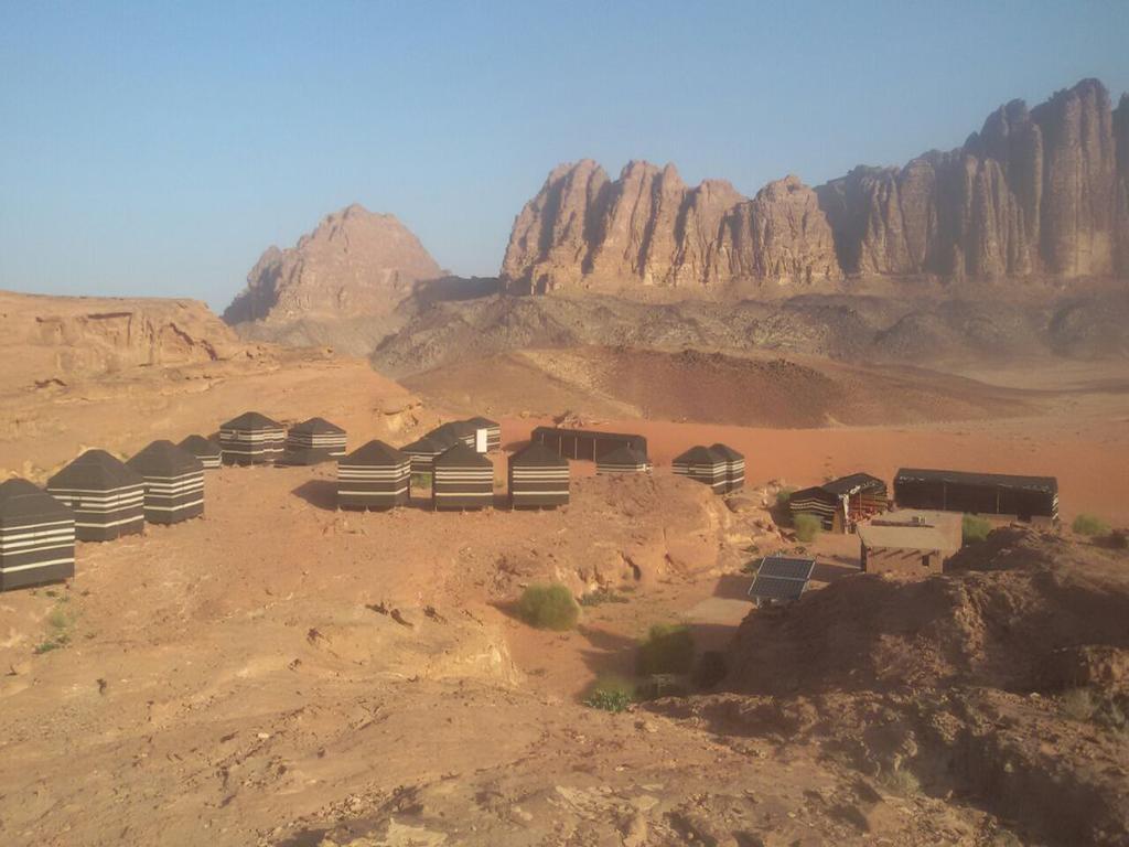 Wadi Rum Quiet Village Camp المظهر الخارجي الصورة